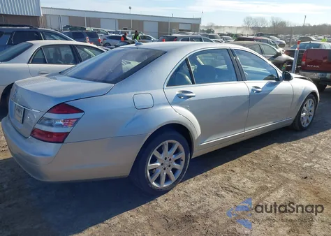 2007 Mercedes-Benz S 550 from USA, damaged, VIN WDDNG71X67A097799